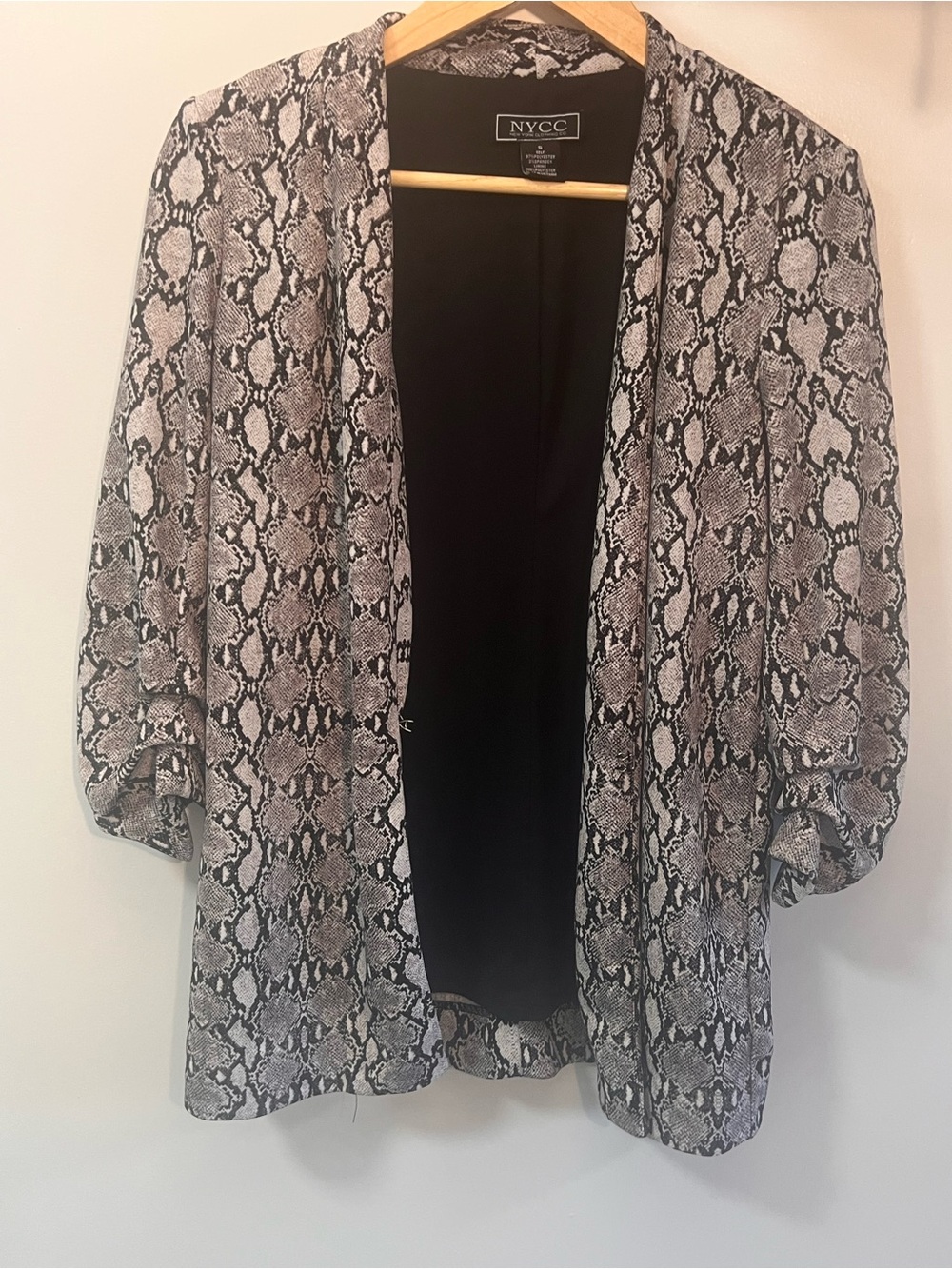 NYC Snake Print Open-Front Cardigan in Black & White